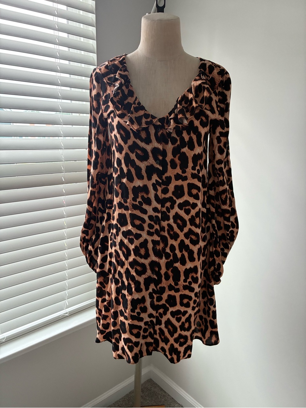 NWT River Island Women's Leopard Print Ruffle Button Down Midi Dress